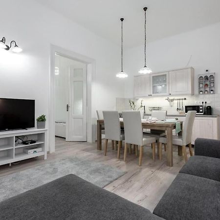 Perfect Day 3 -3 Bedr, 2 Bathrooms Budapest Bagian luar foto