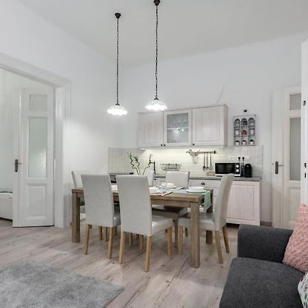 Perfect Day 3 -3 Bedr, 2 Bathrooms Budapest Bagian luar foto