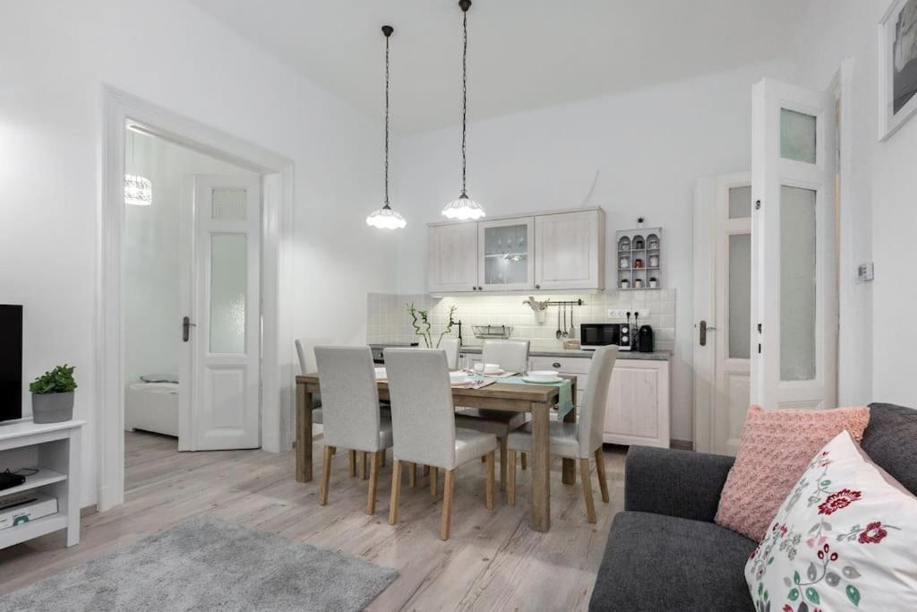 Perfect Day 3 -3 Bedr, 2 Bathrooms Budapest Bagian luar foto